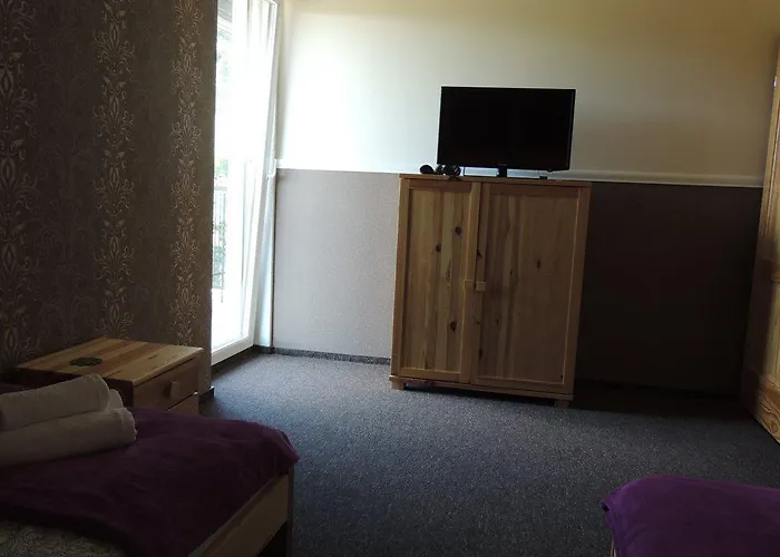 汽车旅馆 布米兰楼旅馆